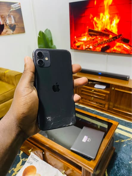 A picture of iPhone 11