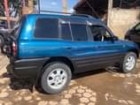 A picture of Nauza rav 4