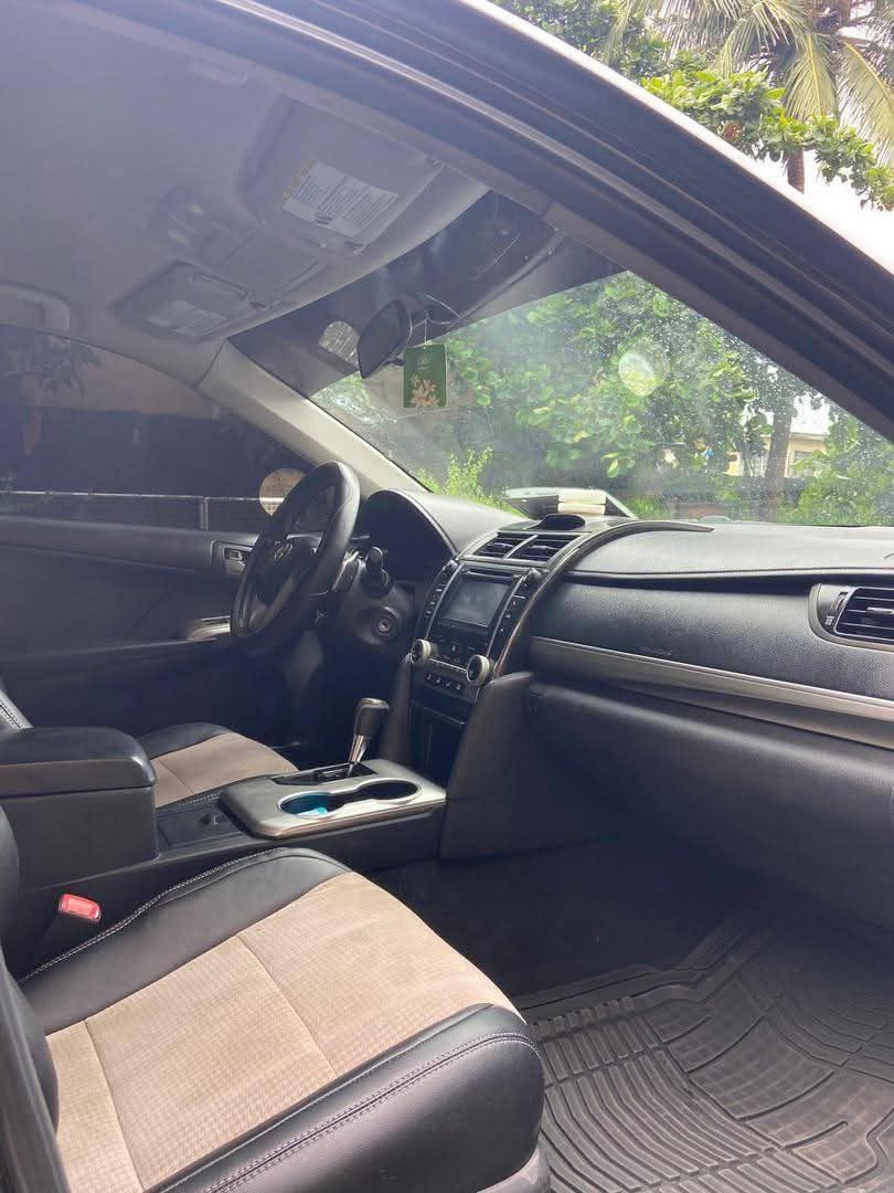 A picture of Toyota Camry Sport 2013