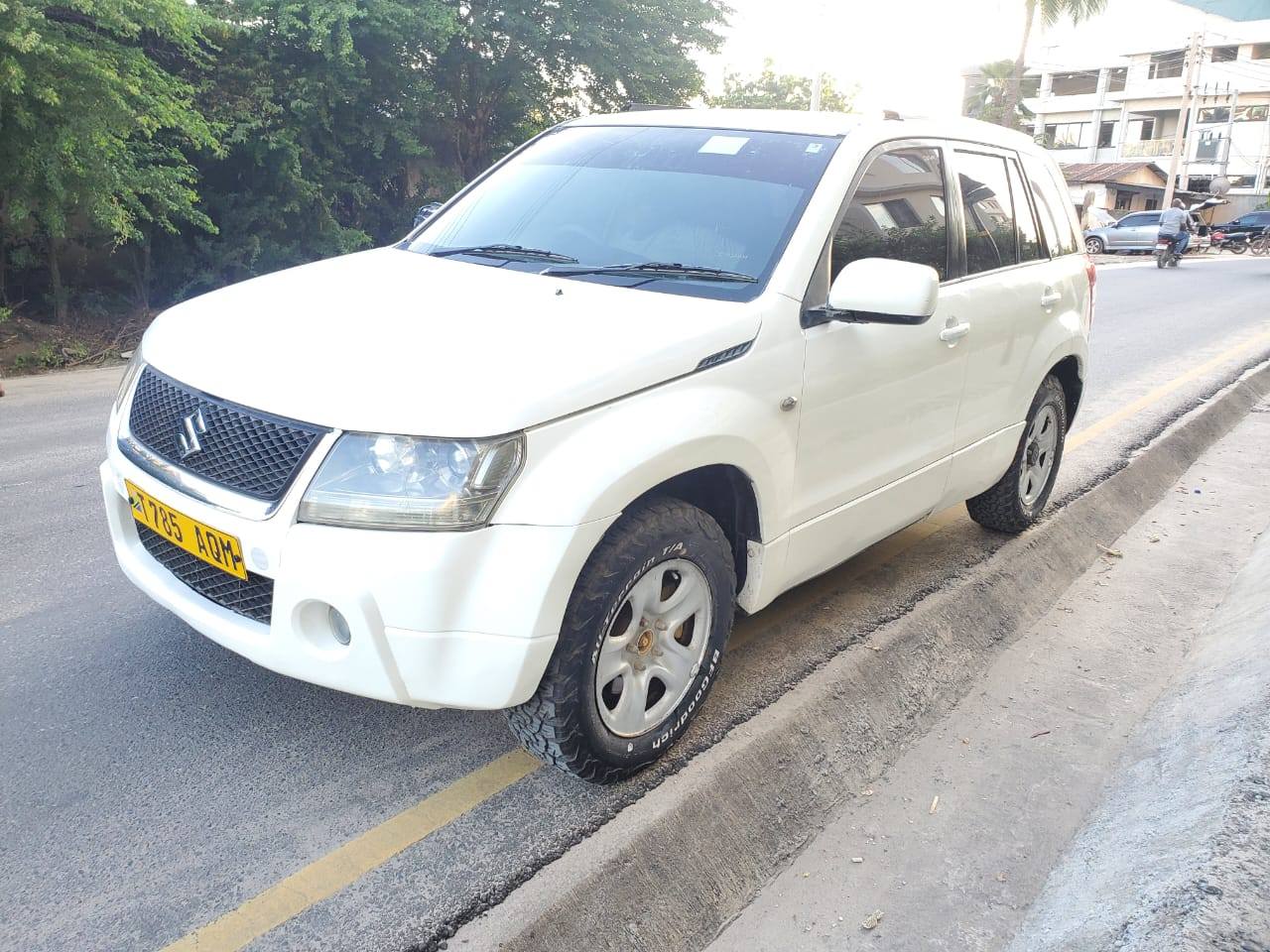 A picture of Suzuki grand