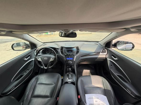 A picture of Hyundai santafe