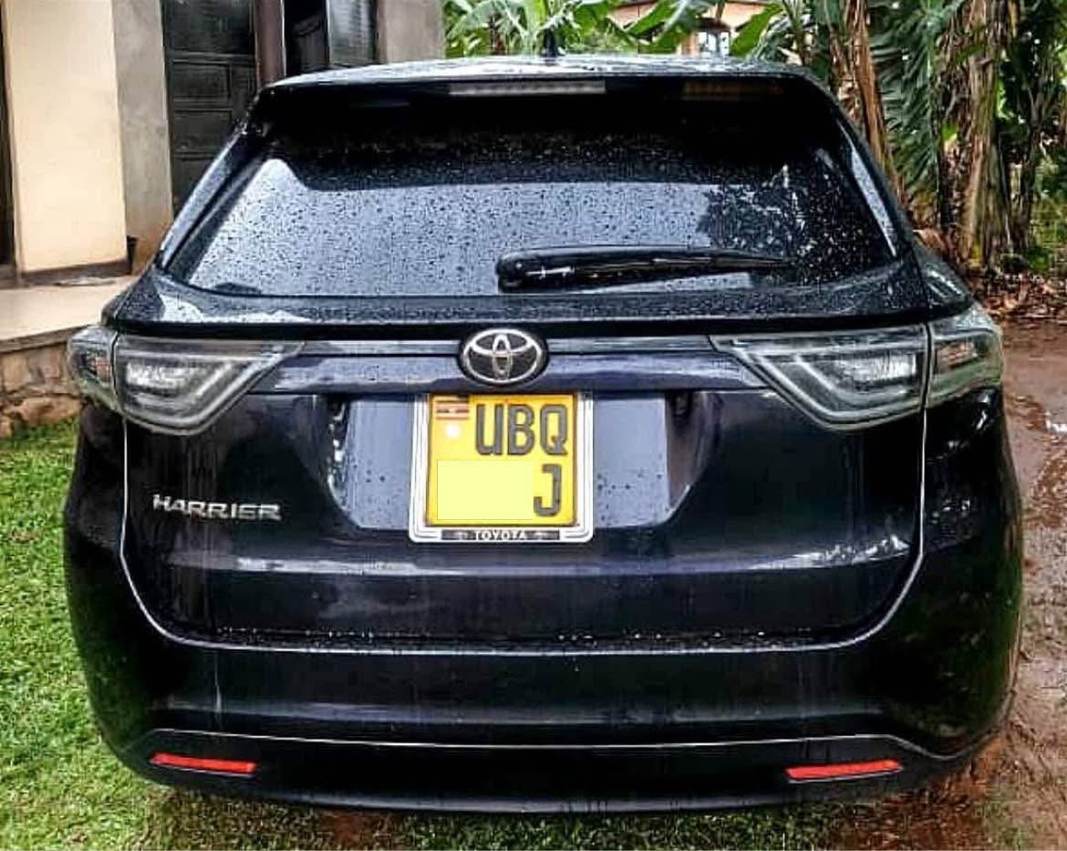 A picture of Toyota Harrier For SaleCall 0765424123 0709446672