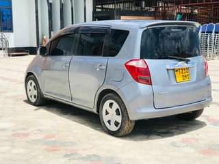 A picture of TOYOTA RACTIS 0714058883