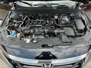 A picture of Honda accord 2019 sport
