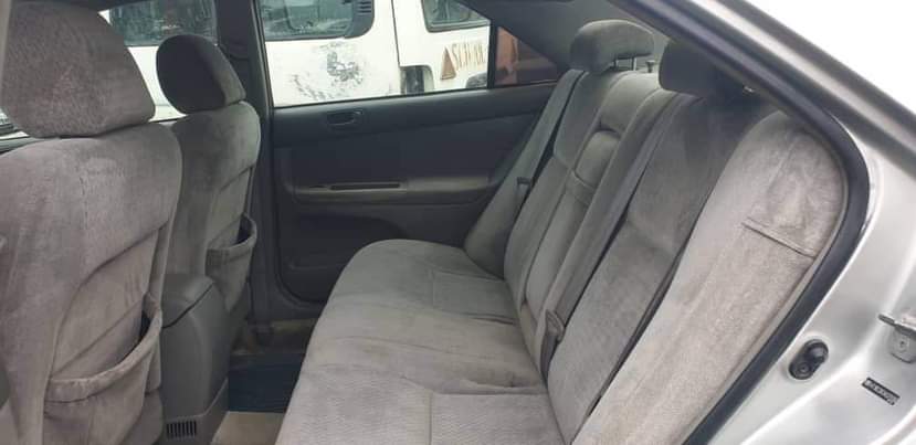 A picture of 2005 Toyota Camry Ex