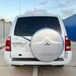 A picture of PRADO 120 TSH MIL 29 0657550550 0748481460