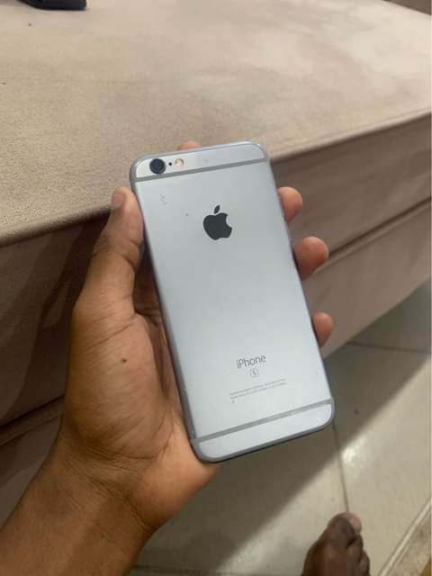 A picture of iPhone 6s