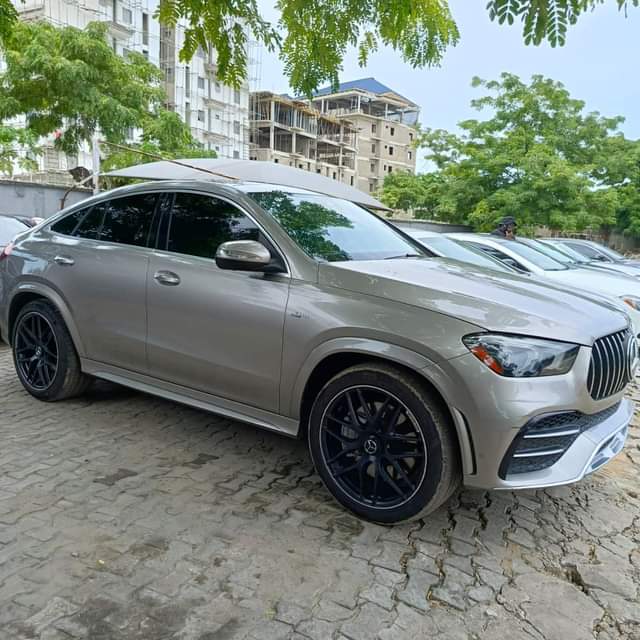 A picture of Awoof deal Direct foreign used Resent Entry Mercedes Benz GLE53