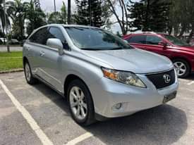 A picture of Foreign used fullest option Rx350 2010