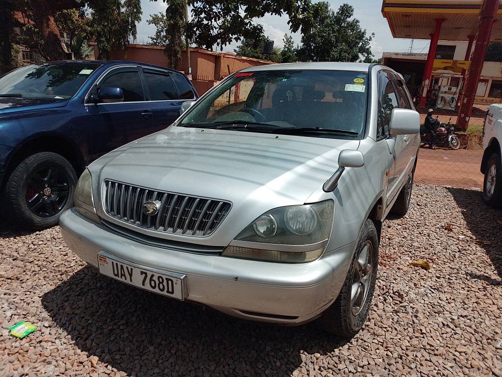 A picture of Harrier 2 2 cc 16 millions negotiable TELL 0786 92