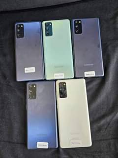 A picture of Samsung S20 FE