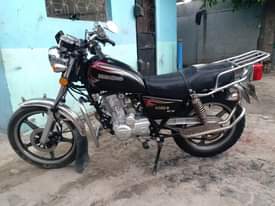A picture of Haojue inauzwa aina kipengele chochote Bei 1 950 000 0620216607