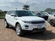 A picture of RANGE ROVER EVOQUE Super Fullest Option Year 2013 Model Status