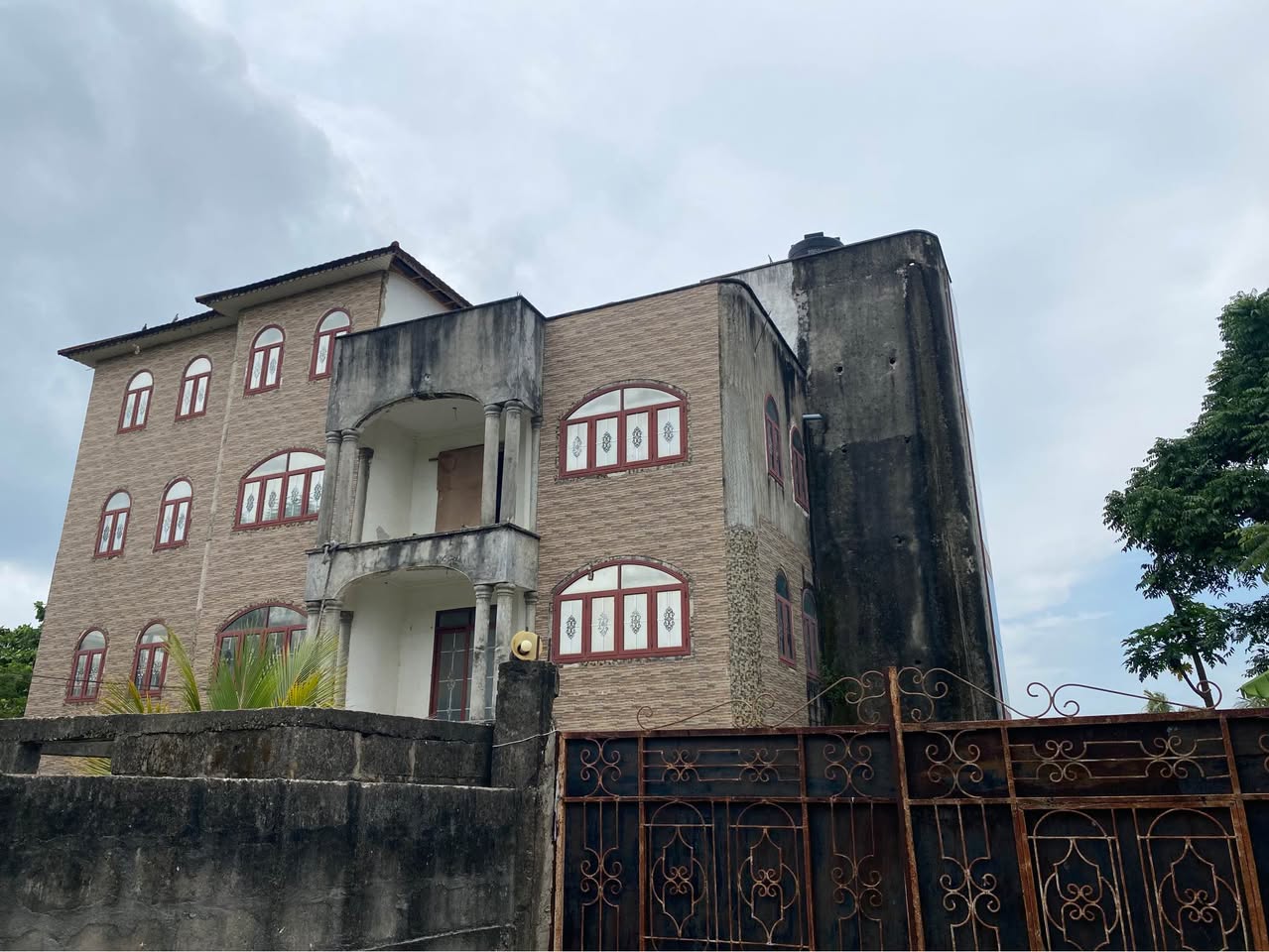 A picture of House forsale