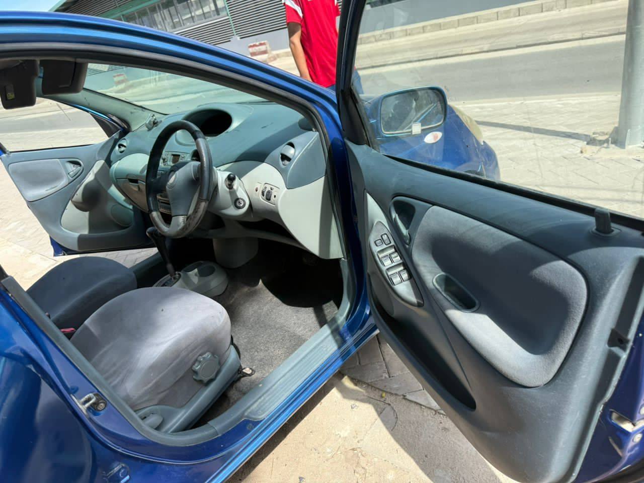 A picture of VITZ OLD