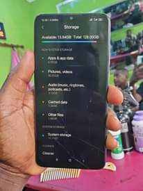 A picture of Nakupa REDMI NOTE 8 PRO 128GB RAM6 INA CRAKE KADHAA