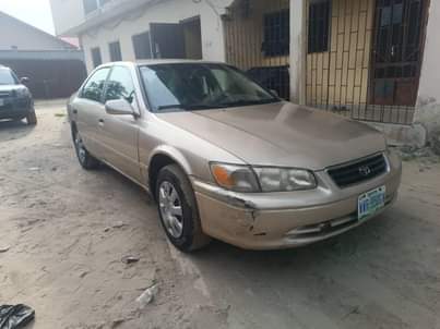 A picture of 1 7m in udu road warri good condition with ac