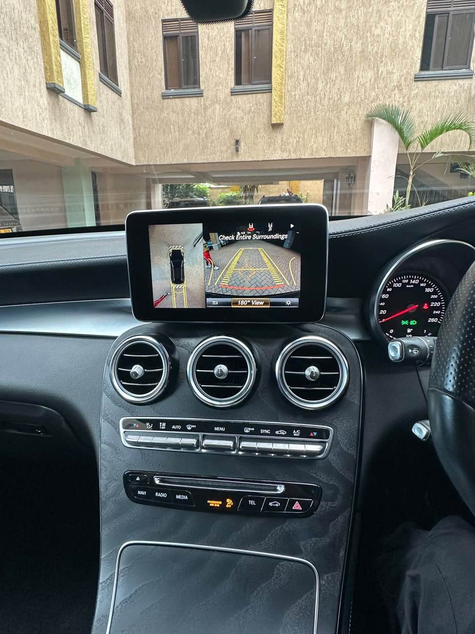 A picture of Mercedes GLC 250 2017 petrol
