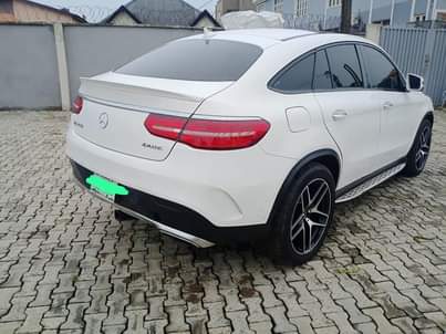 A picture of Few months Registered first body 016 GLE450 full options price