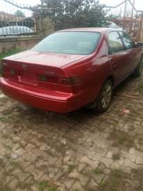 A picture of Toyota Camry 2 2