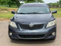 A picture of 2010 TOYOTA COROLLA LE