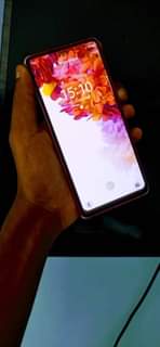 A picture of Samsung s20FE gb 128