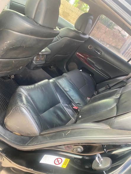 A picture of LEXUS GS350 09 Model