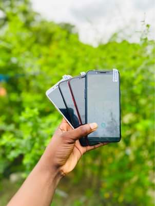A picture of Oppo A83 gb128 ram6
