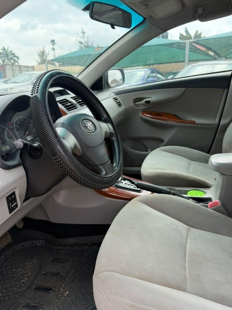 A picture of 2013 Toyota Corolla toyota corollar 2013