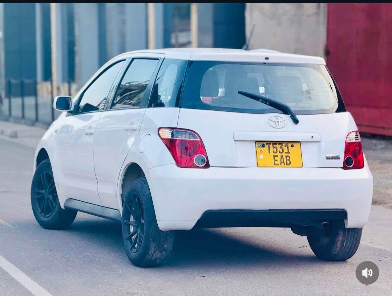 A picture of Toyota ist