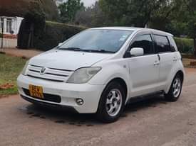 used toyota ist