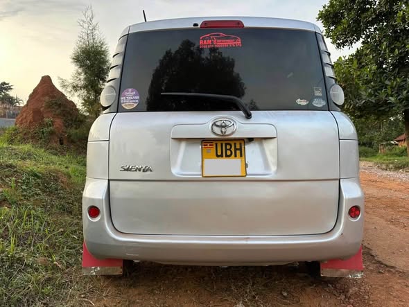 A picture of TOYOTA SCIENTA