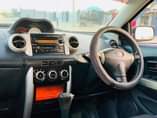 A picture of 2004 Toyota ist black