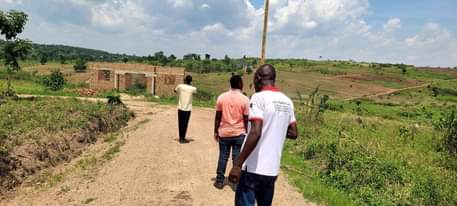 A picture of TITLED PLOTS AT GOBERO TARMAC VIEW ESTATE 50X100FT 15M UGX