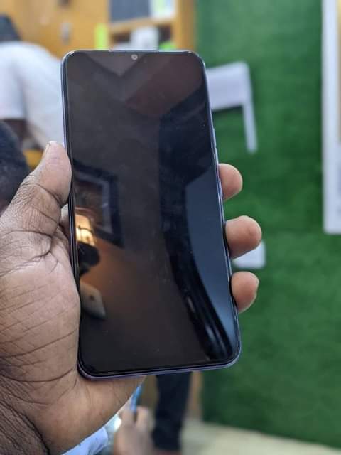 A picture of Tecno spark...8C