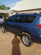 A picture of CAR FOR SALE NIGERIAN USED CLEAN TOYOTA RAV4 2009 MODEL