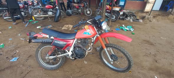 A picture of Honda xl 125