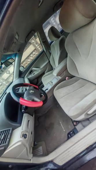 A picture of Toks Toyota camry 2011 model