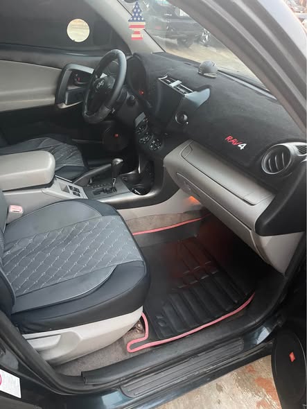 A picture of Toyota Rav 4 2012 model Buy and Drive