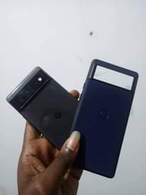 A picture of Pixel 6plain