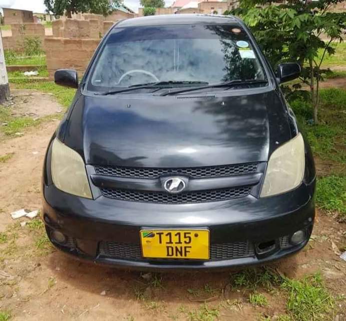 used toyota ist