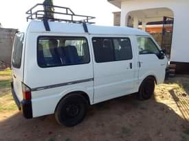 A picture of NISSAN VANETTE