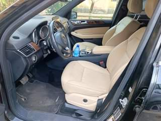 A picture of Mercedes Benz GLS450 2016
