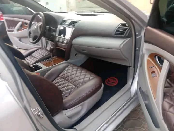 A picture of Toyota Camry 011 pure first body pan