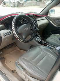 A picture of Toyota HIGHLANDER O3 V6