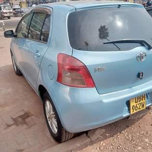 A picture of Toyota vitz