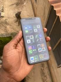 A picture of iPhone X