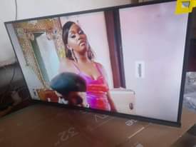 A picture of 0705490801 0772048966 Brand new hisense 32 inches digital flat screen