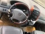 A picture of Toyota Sienna 2012 model Ac gear Price 5m Location agege