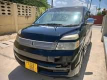 A picture of TOYOTA NOAHT